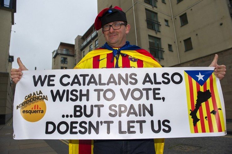 Spain hails Scots’ ‘No’ but Catalans defiant