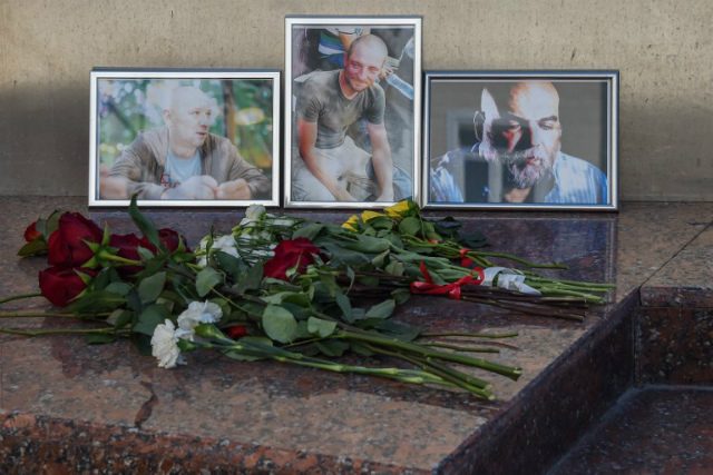 Bodies of Russian journalists killed in Central Africa brought to Moscow