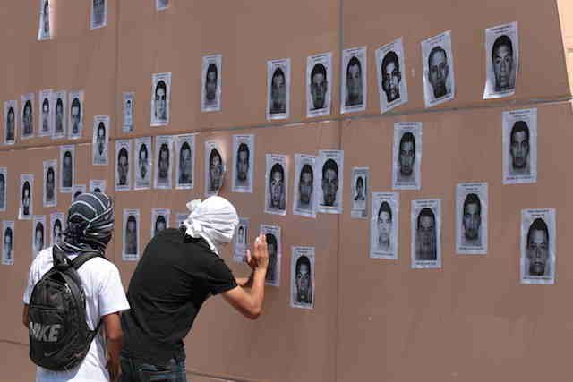 Independent probe doubts 43 Mexico students cremated