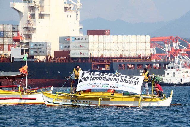 DENR, Customs officials face charges over Canada trash