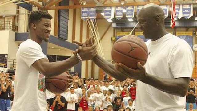 WATCH: Michael Jordan vs Jimmy Butler in shooting contest