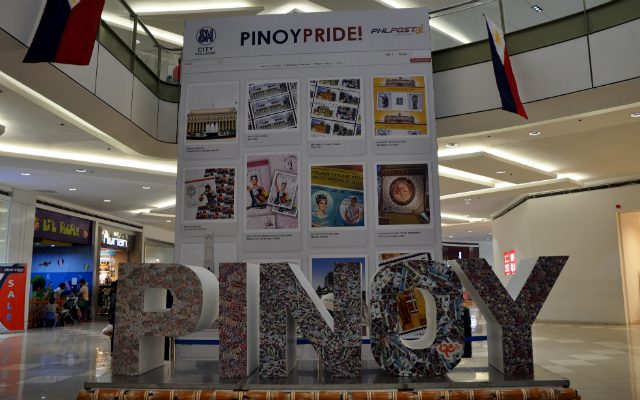PINOY PRIDE. Moments of Philippine history are on display in SM San Lazaro. Photo by Renzo Acosta/ Rappler 