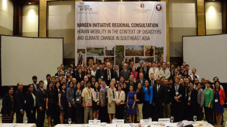 COLLABORATION. ASEAN leaders pose for a group photo after the 3-day consultation on people displaced by disasters. Photo from Nansen Initiative.