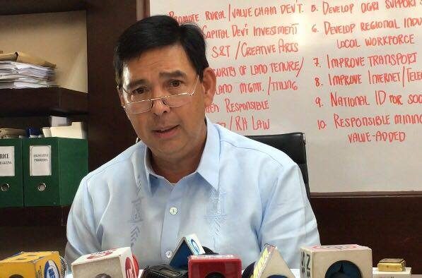Recto cautions Duterte vs $500-M arms loan from China
