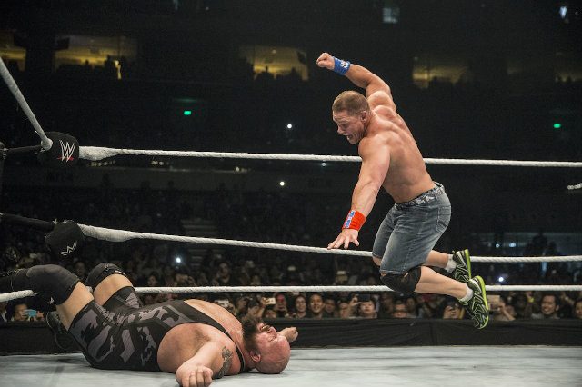 WATCH: Big Show breaks ring rope during WWE Manila show