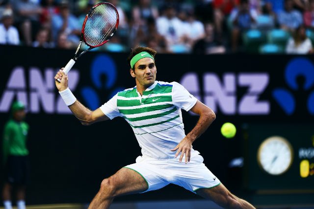 Quickfire Federer blows away rival in Slam opener