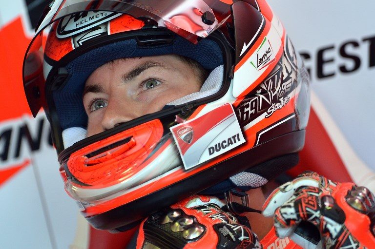 Superbike rider Nicky Hayden dies after bike accident