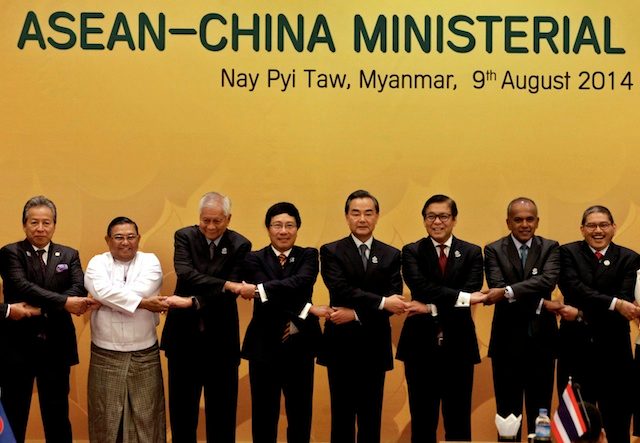 Sea row overshadows China, ASEAN, US talks