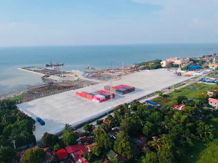 Philippines’ first container RO-RO barge port to open November 2018