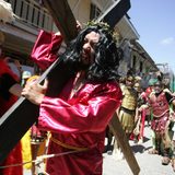 What are common Holy Week practices in the Philippines?