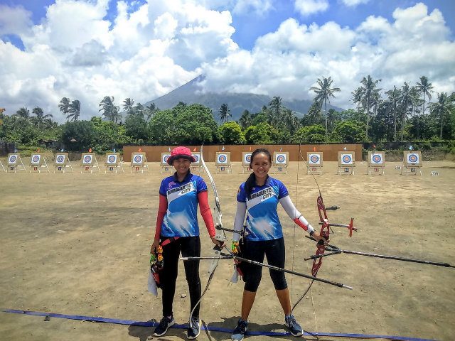 Two Dumaguete City archers take home gold, silver medals