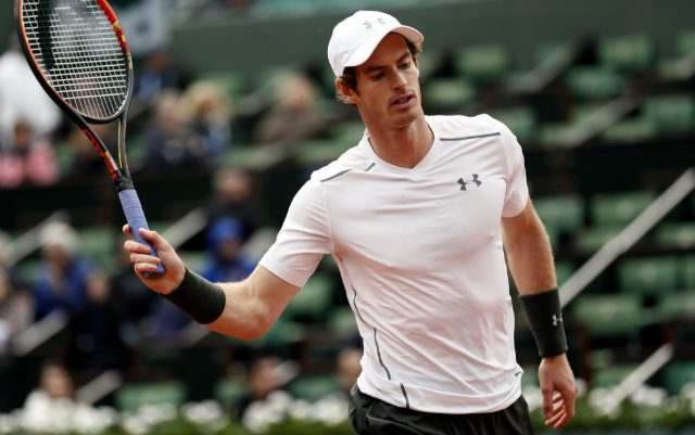 Murray’s French Open battle for survival halted by darkness