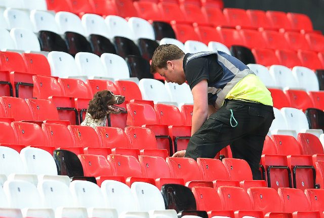 Dummy device behind Old Trafford ‘bomb’ scare ‘fiasco’