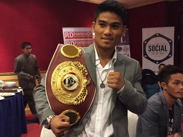 Boxer Mark Magsayo: ‘I want to follow the footsteps of Manny Pacquiao’