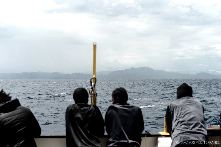 Spain says France to take in Aquarius ship migrants