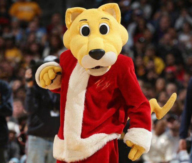 WATCH: NBA players get into the Christmas spirit