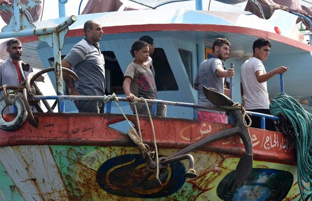 Dozens more feared dead in Egypt migrant boat tragedy