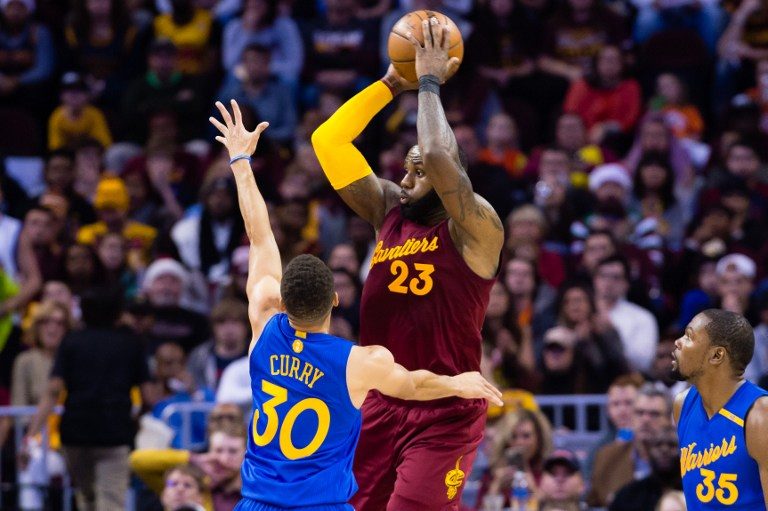 Irving hits game-winner as Cavs come back to beat Warriors