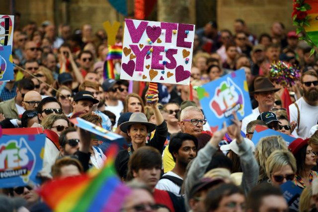 Thousands rally in support of Australia gay marriage as polls narrow
