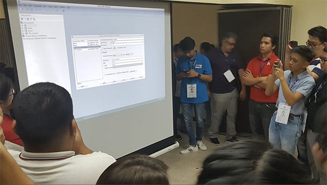 After 7-hour glitch, Comelec transparency server sends results again