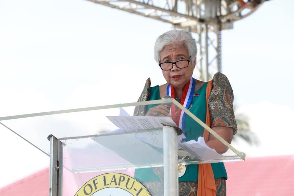 Briones urges teachers to include local heroes in history lessons