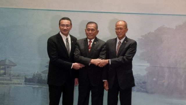 Tiga Menhan ASEAN kembali bertemu bahas keamanan maritim