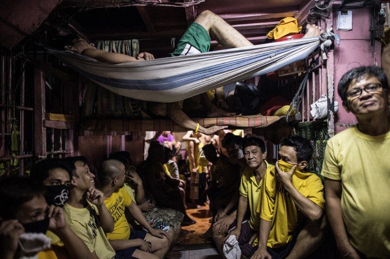 Philippine crime war packs decaying jails