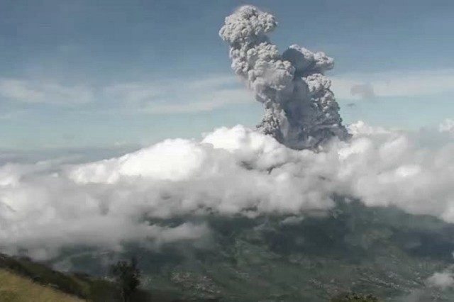 Indonesia’s Mount Merapi erupts, spewing ash 6 kilometers high