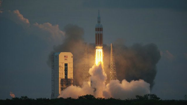 Mars spacecraft’s first missions face delays, NASA says