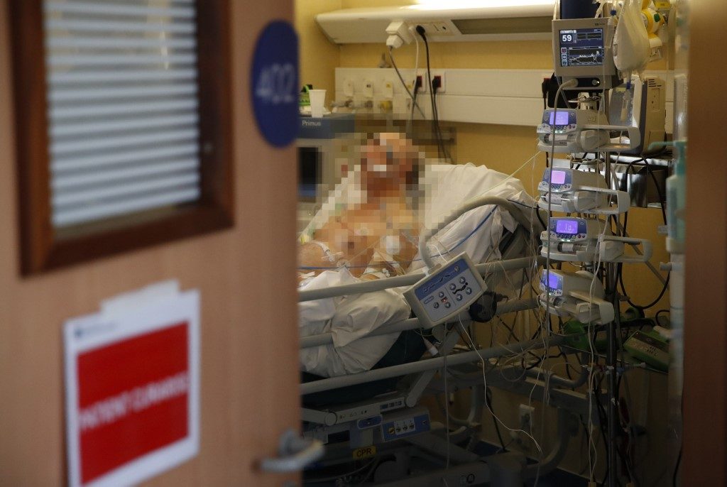 Grim reality: Only half of COVID-19 patients in ICU survive