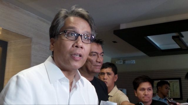 AUGMENTATION. DILG Secretary Manuel Roxas III announces in a press conference that President Benigno Aquino III has approved the augmentation of funds for the province of Albay. Photo by Rappler