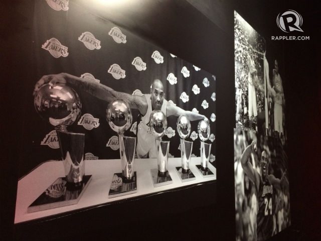 RINGS. Bryant has 5 of them, as displayed in this photo at The Vault in Los Angeles. Photo by Naveen Ganglani/Rappler 