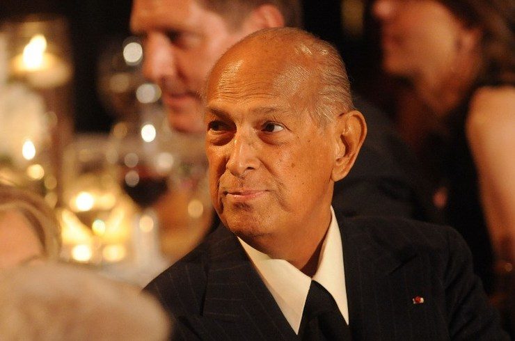 Legendary designer Oscar de la Renta dies