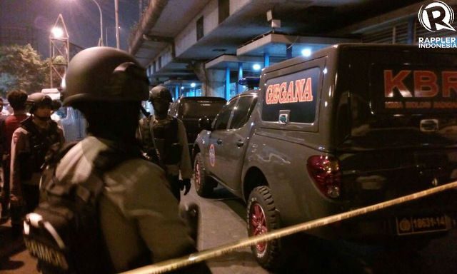 Bom Kampung Melayu, Densus 88 tangkap 2 orang di Cibubur