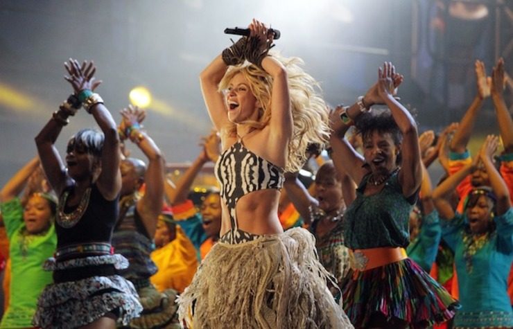 Shakira, Santana, samba for World Cup finale