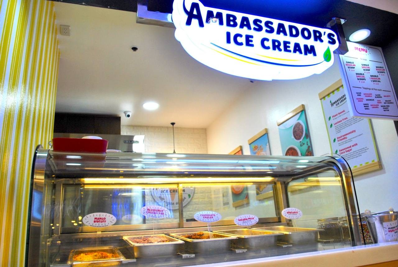STORES. Ambassador's Ice Cream can be found in Rustans Makati and SM Megamall. Photo by Steph Arnaldo/Rappler 