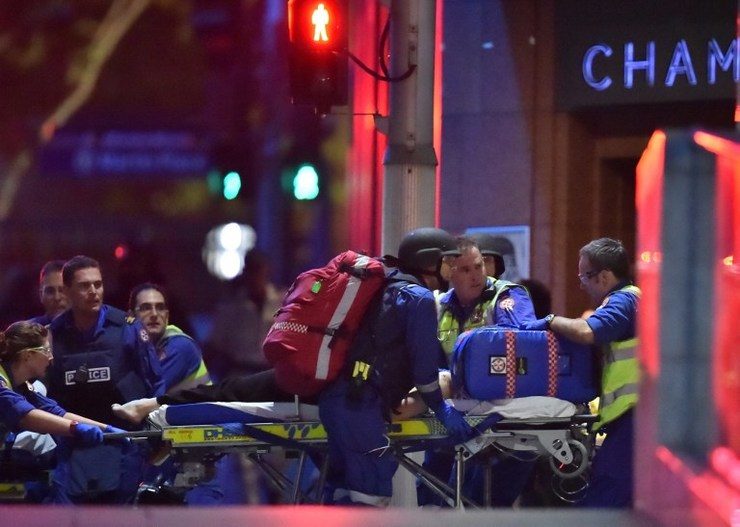 Gunman, two hostages dead in Sydney cafe siege