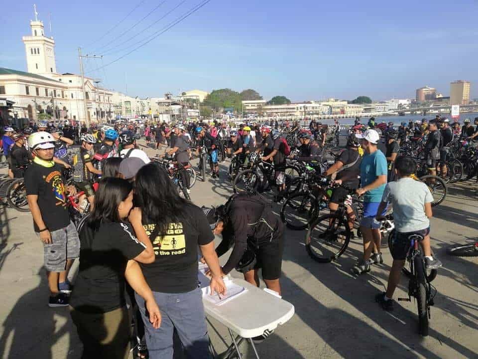 Iloilo cyclists ride vs ‘anti-biking’ ordinance