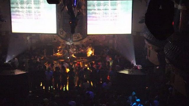 Jakarta nightclubs to close by midnight?