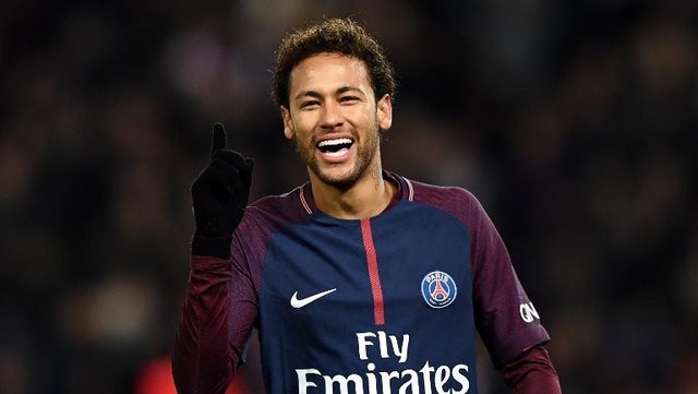 Neymar heads to Paris after PSG spat – source