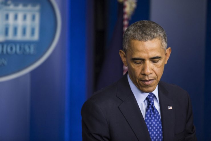 Obama warns Iraq on unity