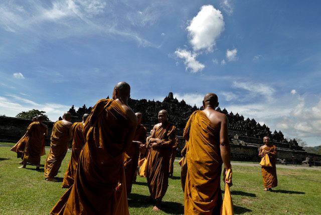 Bupati Wonosobo bantah pemaksaan 74 penganut Buddha masuk Islam