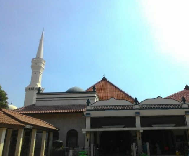 MASJID LUAR BATANG. Masjid Jami' Keramat Luar Batang, di Penjaringan, Jakarta Utara. Foto oleh Try Essra/ANTARA 