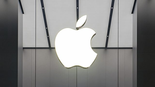 Apple profit stable as service gains offset iPhone slump