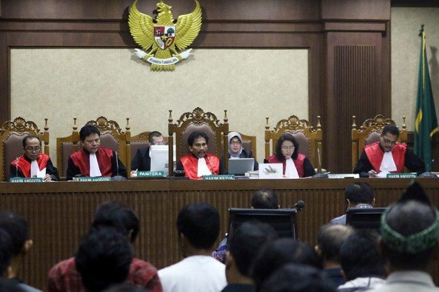 Ketua Majelis Hakim kasus KTP Elektronik dimutasi ke Pontianak
