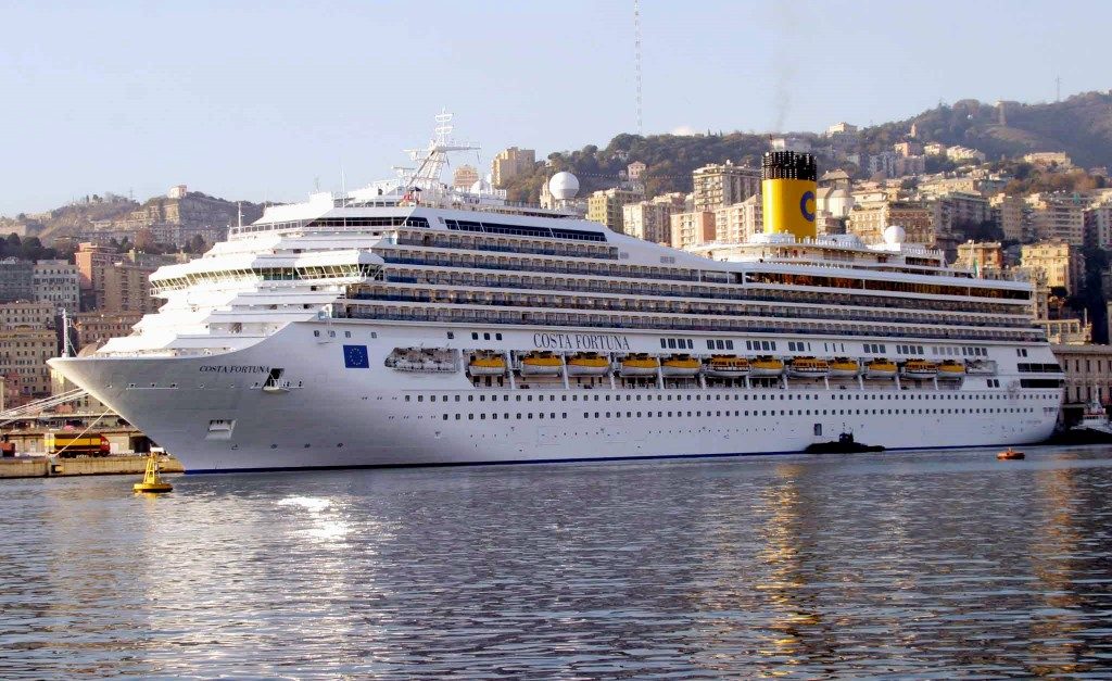 Malaysia, Thailand bar cruise ship over coronavirus fears