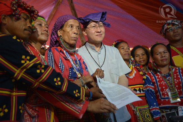 PEACE IN MINDANAO. Cardinal Tagle expresses his support for the Lumad's cause. Photo by Roy Lagarde/Rappler
