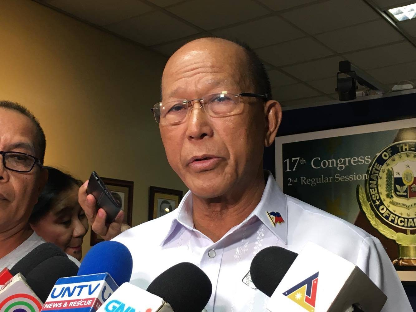 Lorenzana favors full CHR budget, says it makes AFP, PNP ‘careful’