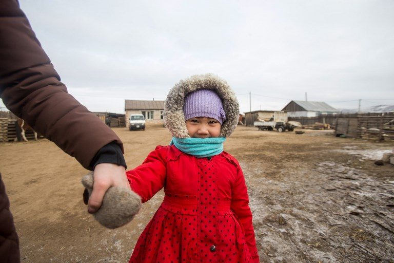 Mongolia locks down cities after reporting 1st coronavirus case