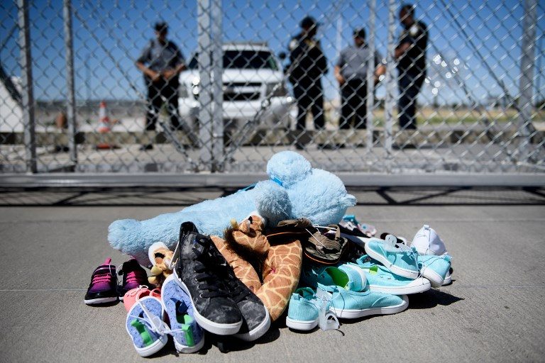 700 separated children still in U.S. custody after deadline